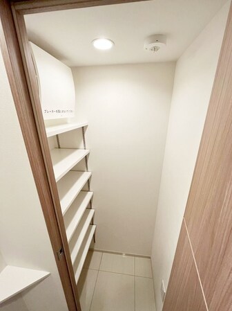 ラティエラ横濱大通り公園の物件内観写真